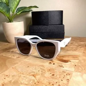 BNIB！Prada PR 19ZS 1425S0 sunglasses white Prada | Accessories | Bnibprada Pr 9zs 1425s Sunglasses  main image 3